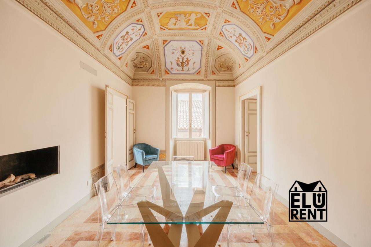 Sotto Gli Affreschi Del 1800 Con Colazione Inclusa Assisi Exterior photo